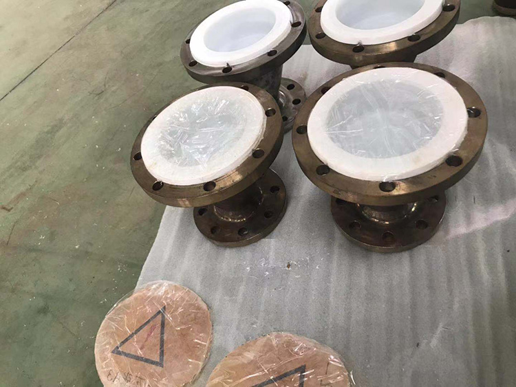 襯氟管道件